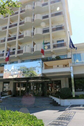 Гостиница Hotel Mirasole International в Гаэте