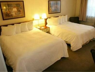 Гостиница Baymont Inn & x26; Suites Provo River в Прово