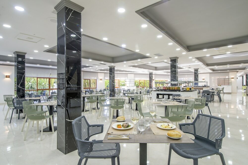 Фото Hotel Benidorm East by Pierre & Vacances