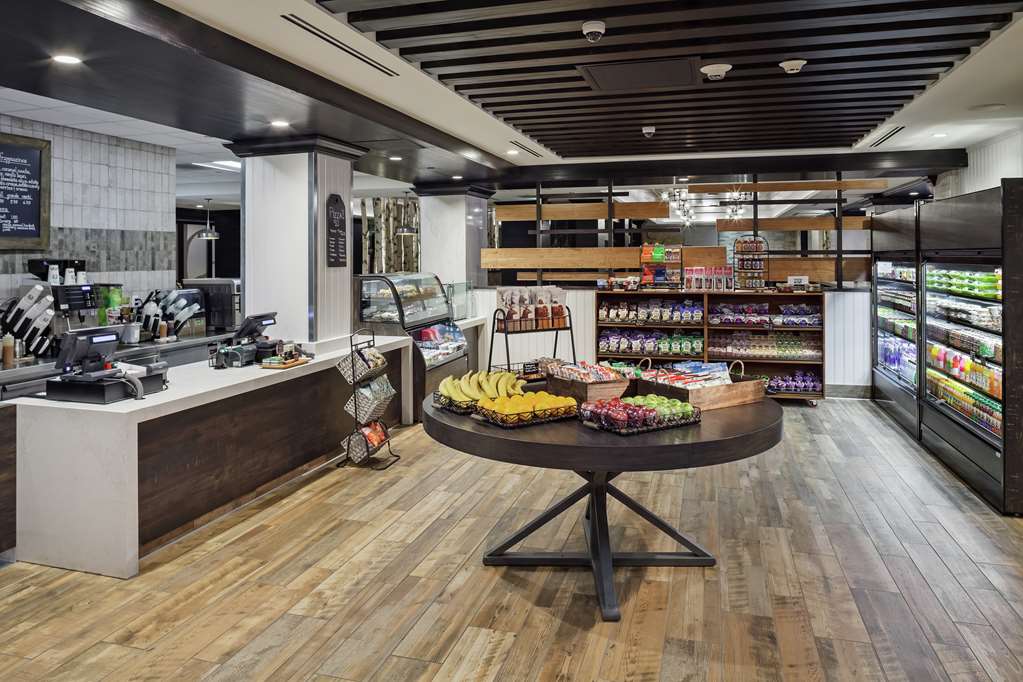 Фото DoubleTree by Hilton Hotel Denver