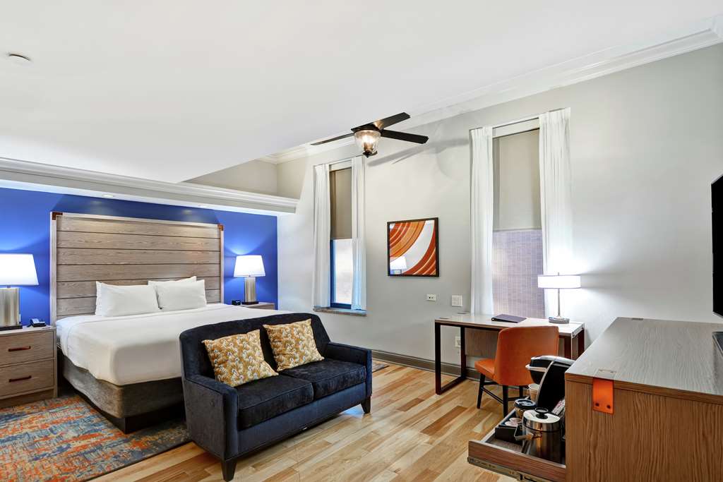 Фото The Cincinnatian Hotel Curio Collection by Hilton