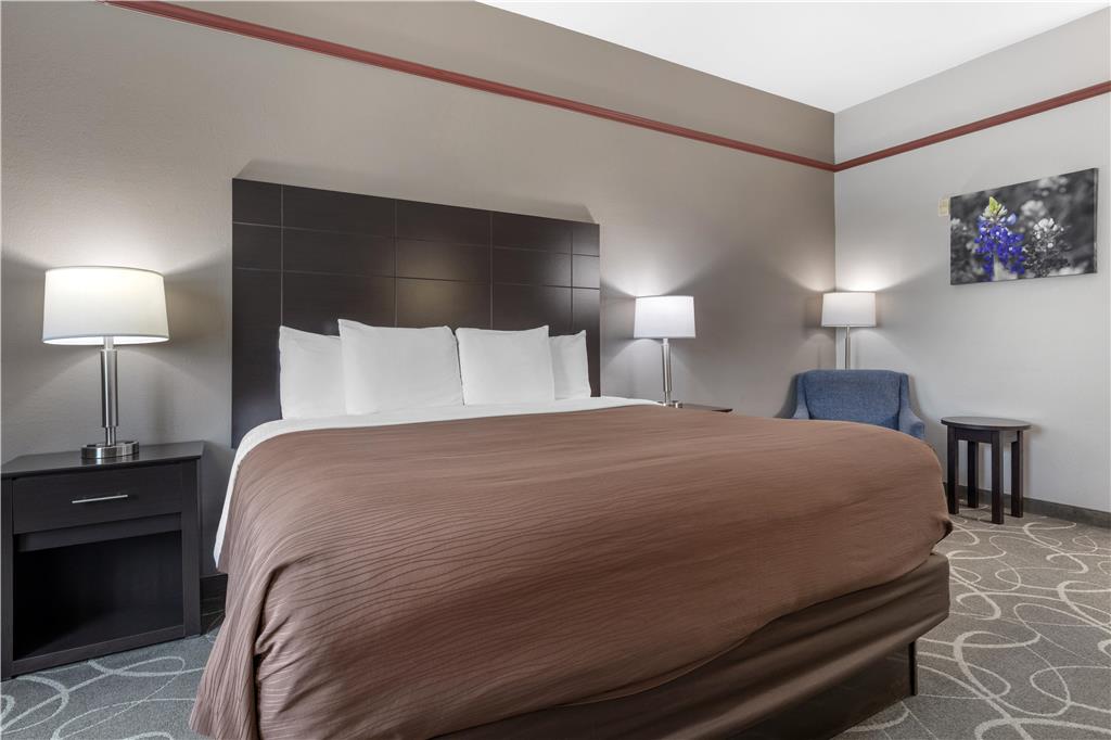 Фото Best Western Limestone Inn & Suites