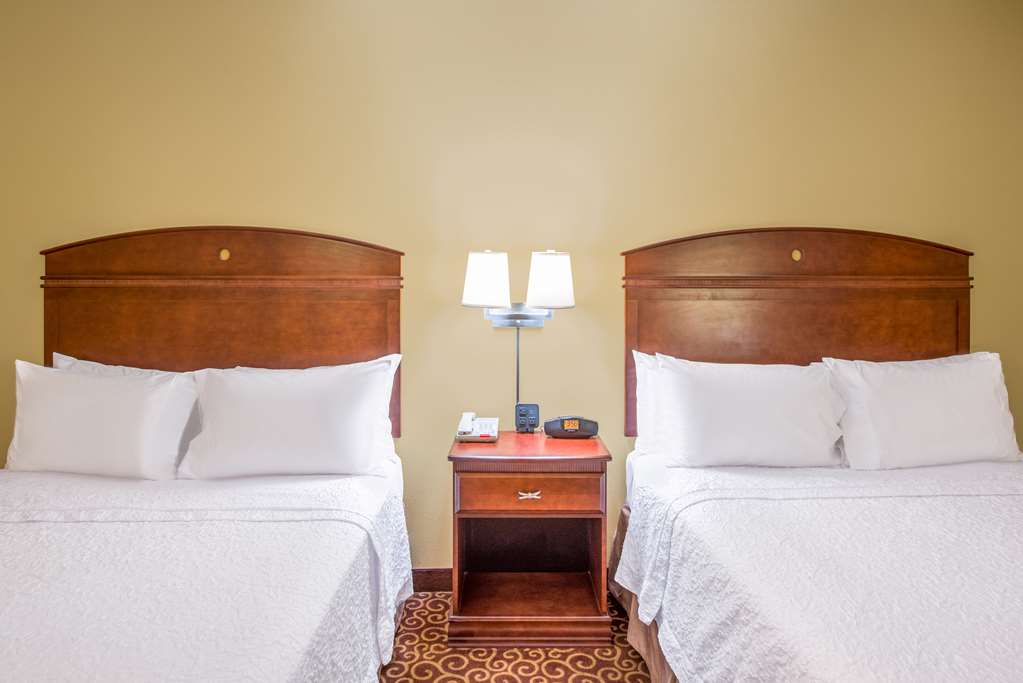 Фото Hampton Inn & Suites Oklahoma City - South