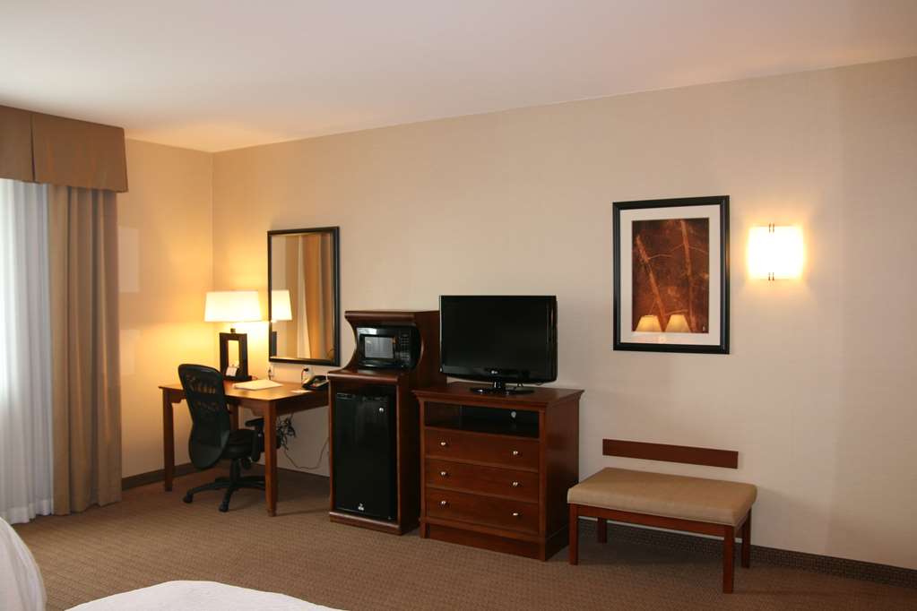 Фото Hampton Inn & Suites Folsom