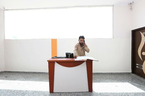 Гостиница Golden Guset House by Oyo Rooms в Фаридабаде