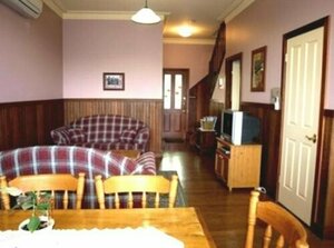 Гостиница Pemberton Old Picture Theatre Holiday Apartments