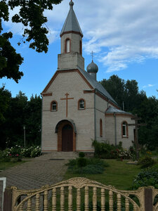 Церковь Покрова Пресвятой Богородицы (vioska Siarahi, Paliavaja vulica, 11), iglesia ortodoxa