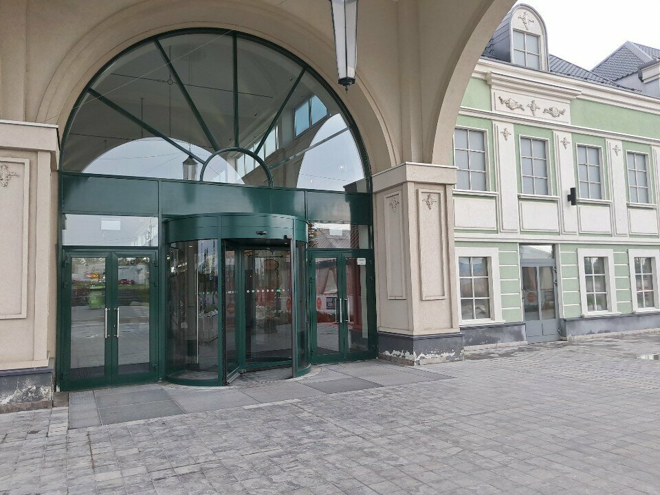 Aid collection point Благодарный шкаф, Moscow and Moscow Oblast, photo