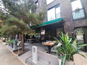 Manzo (Al-Farabi Avenue, 116/25), restaurant