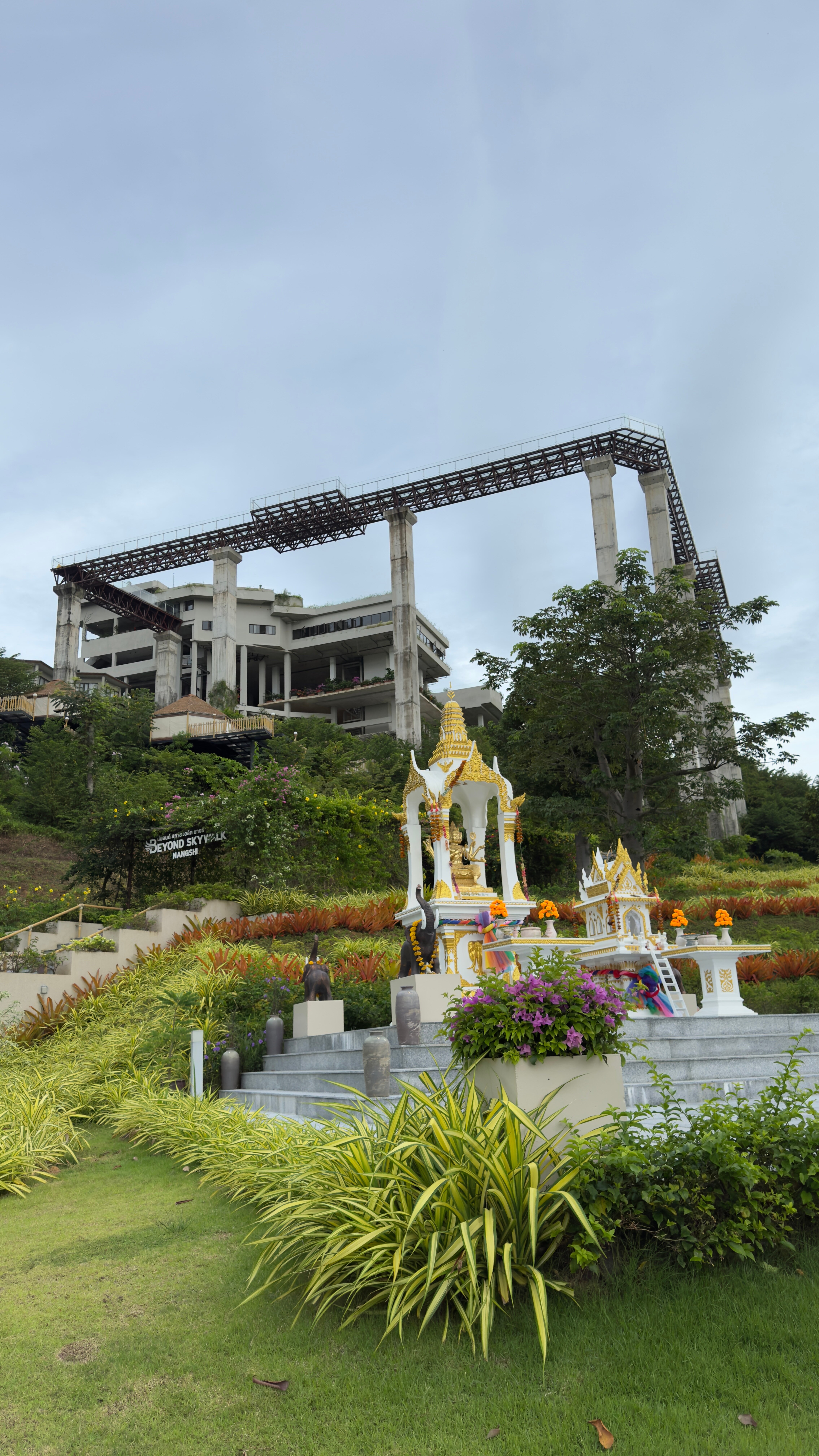 Фото Beyond Skywalk Nangshi