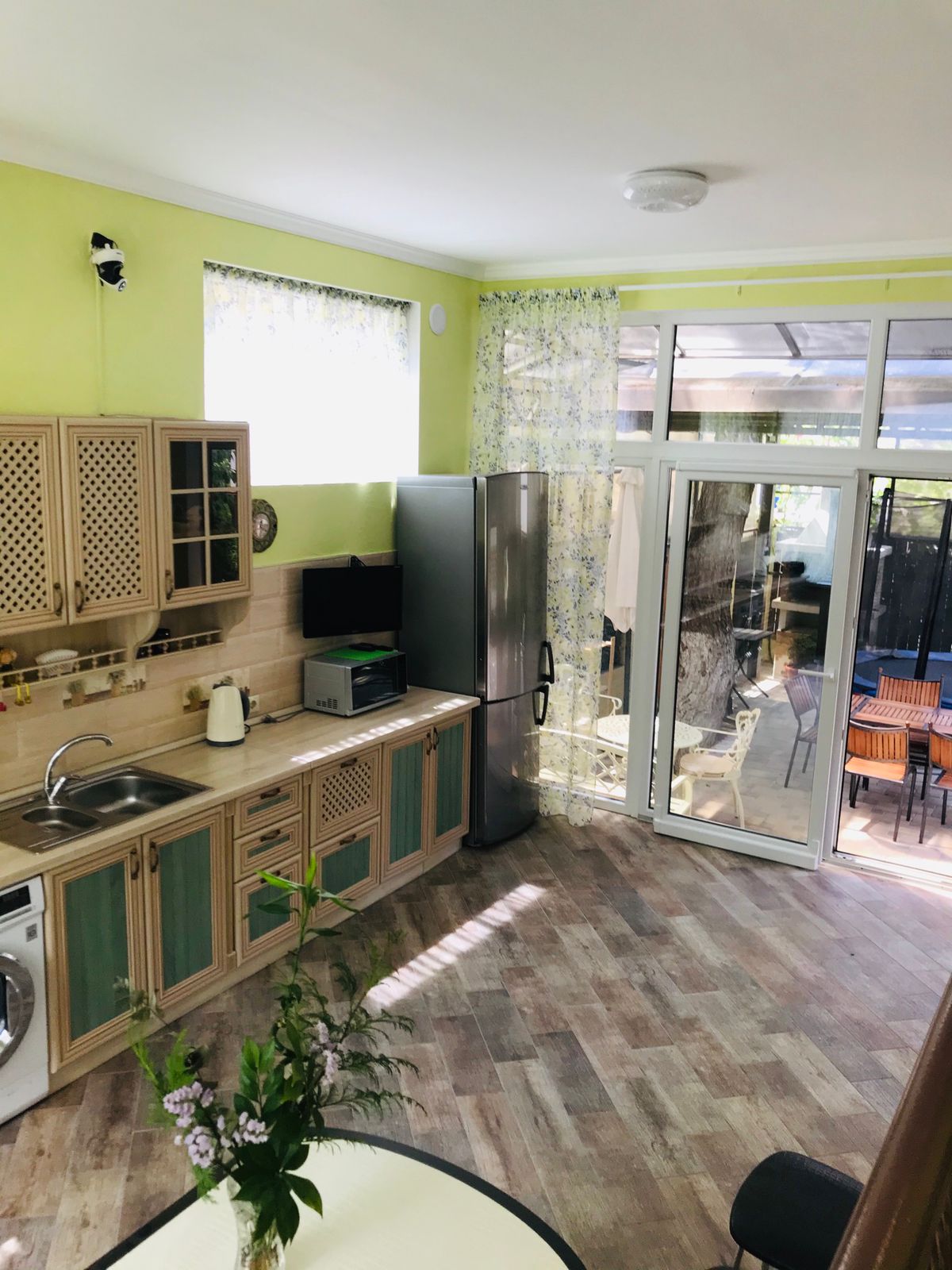 Фото Уютный дворик