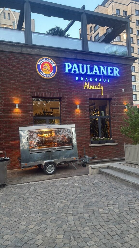 Restaurant Paulaner Brauhaus Almaty, Almaty, photo