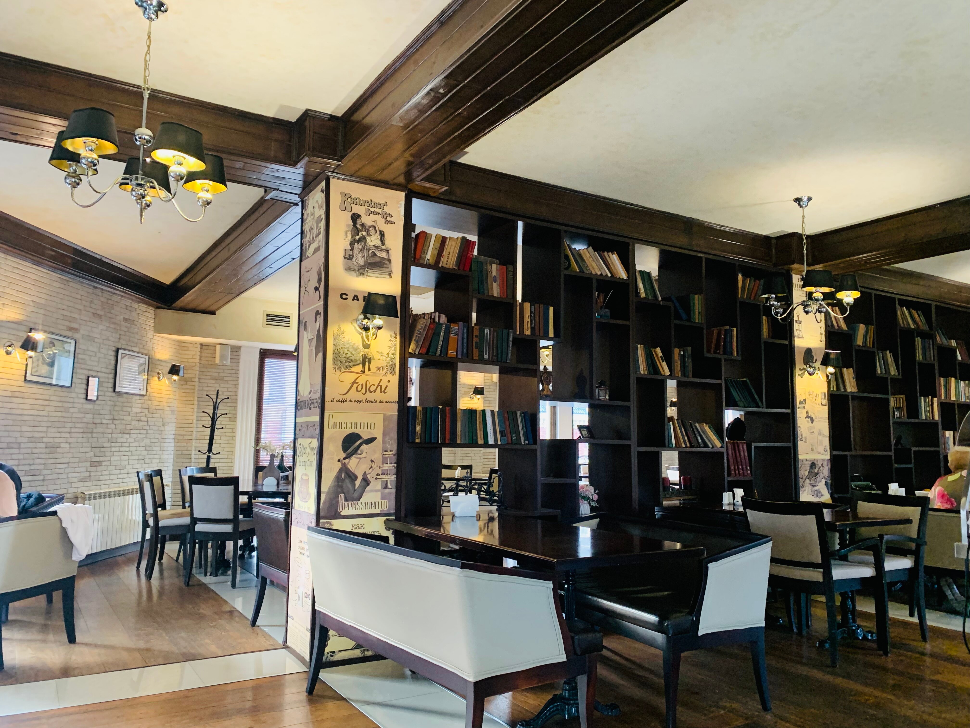 Фото Piazza Four Colours