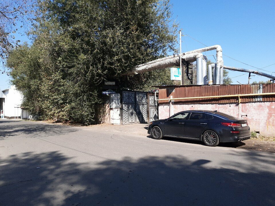 Car disassembly On wheels, Almaty, photo