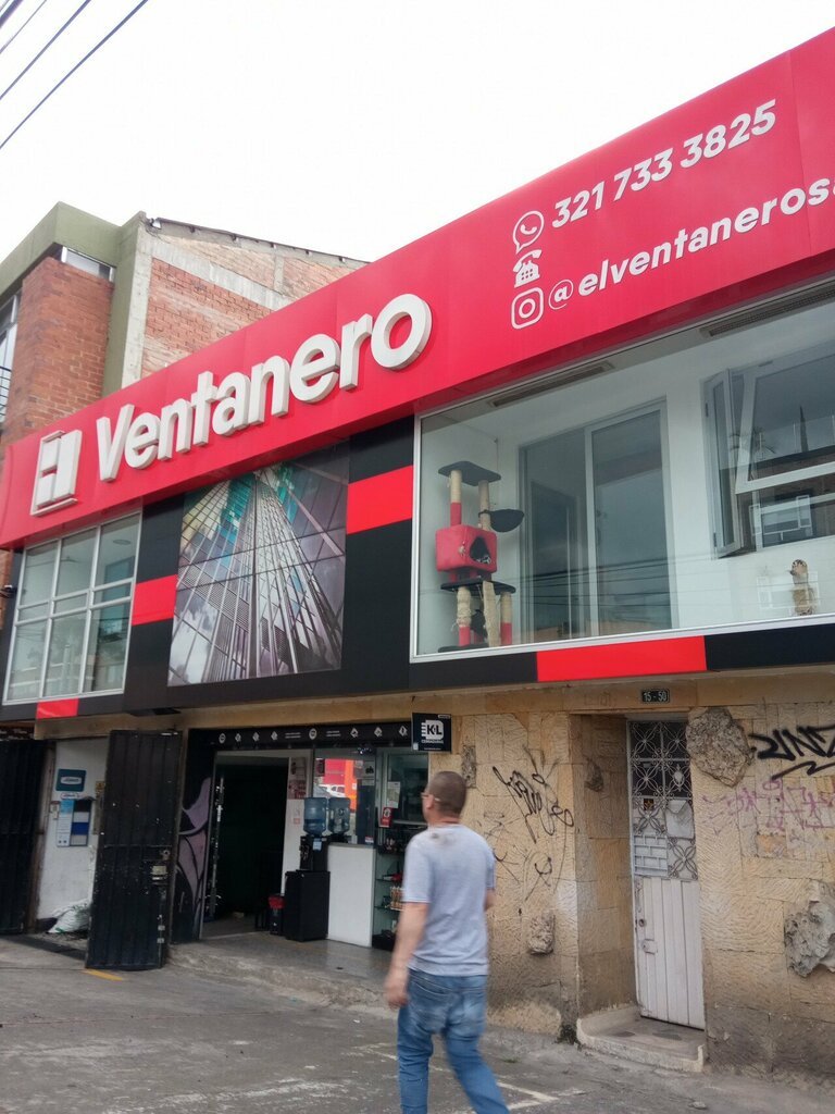 Hardware store Ventanero, Bogota, photo