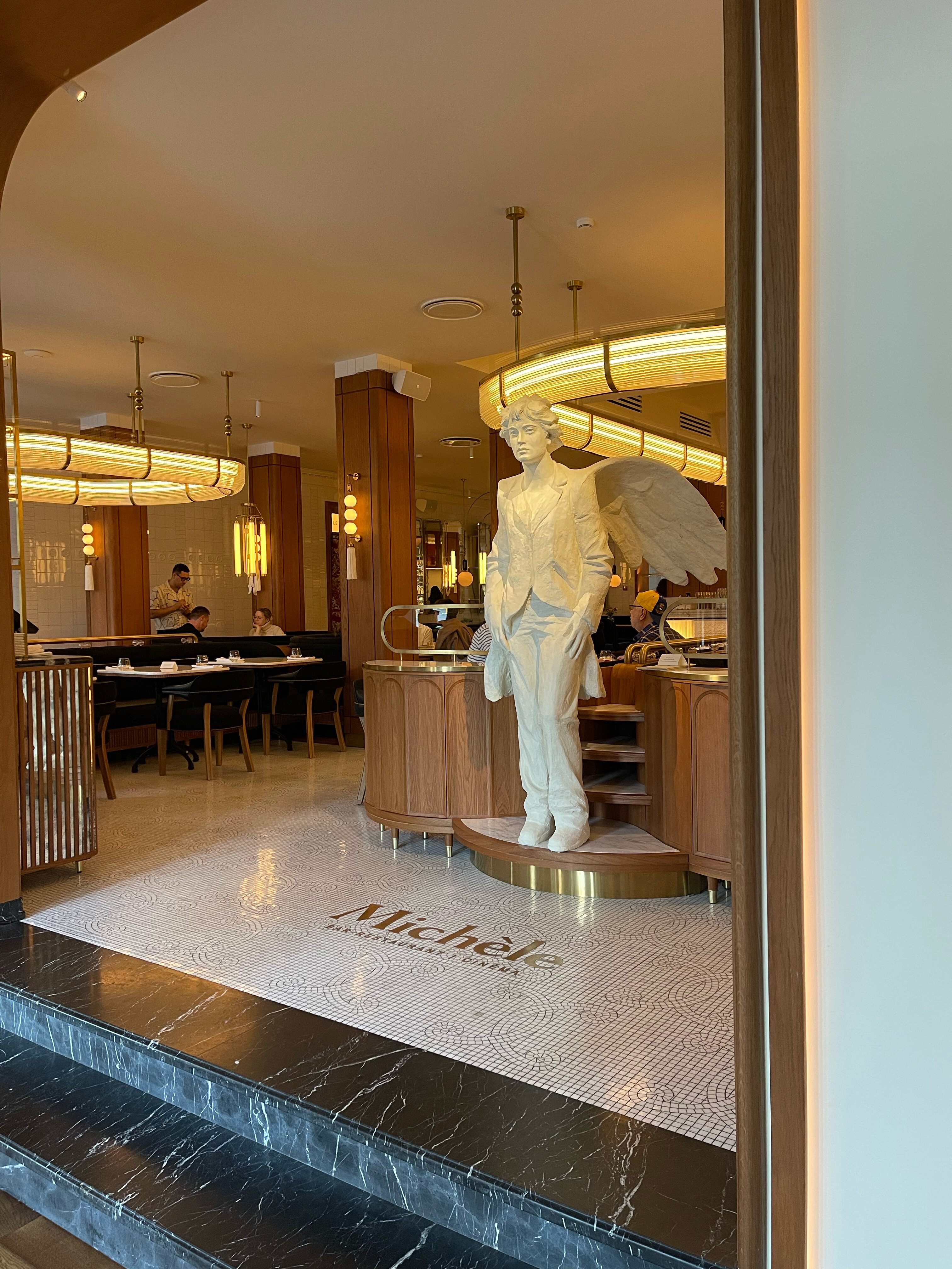 Фото Англетер