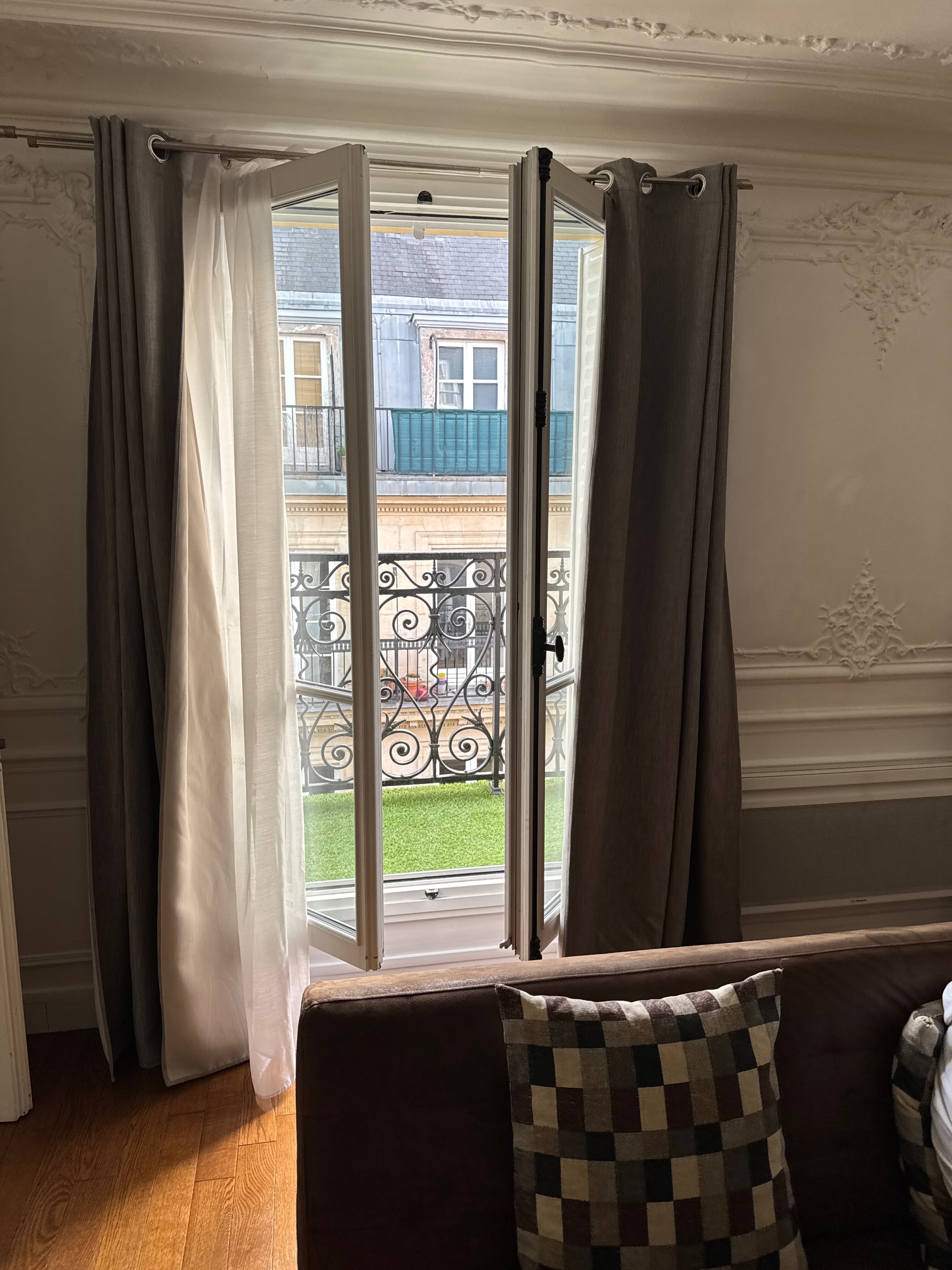 Фото Résidence Bergère Apartments