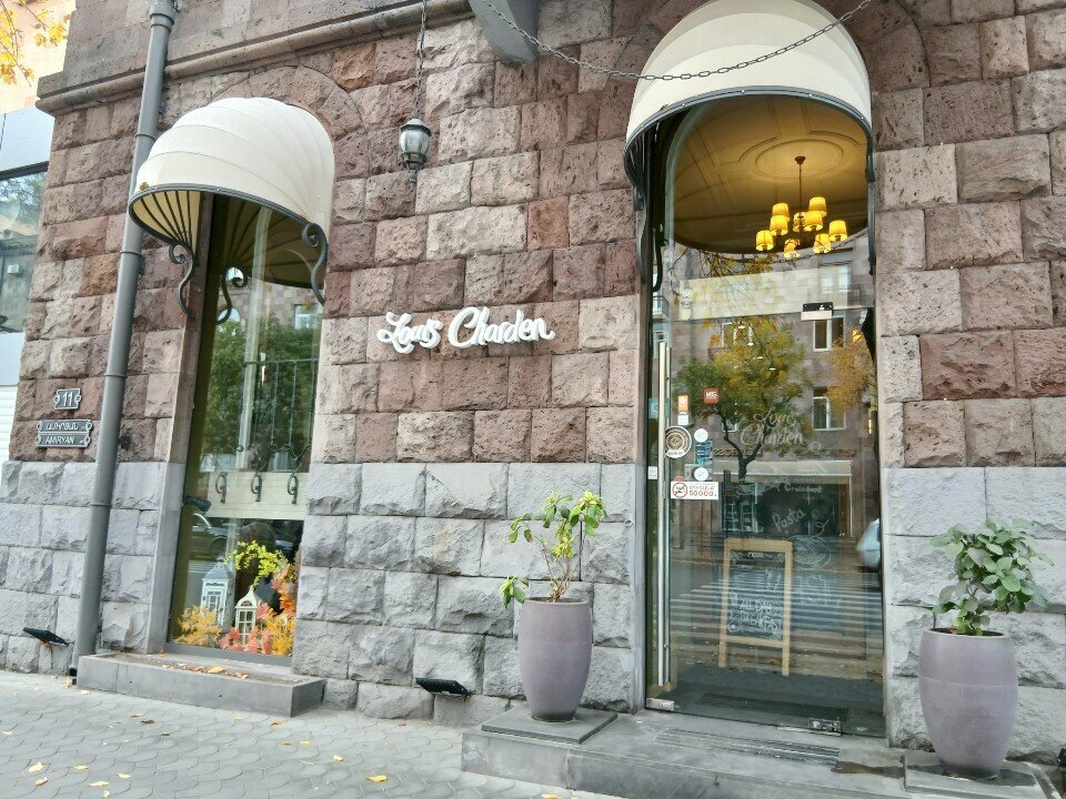 Cafe Louis Charden Cafe & Bakery, Yerevan, photo