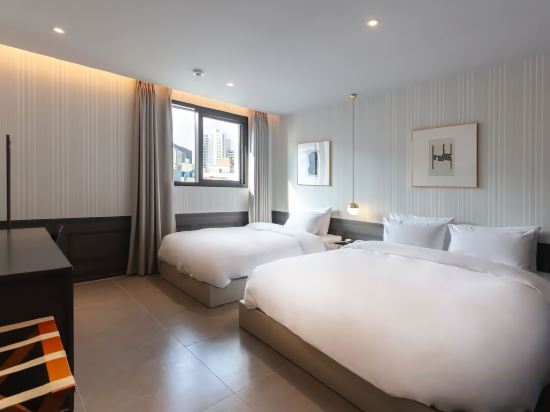 Фото Brown Dot Hotel Geoje