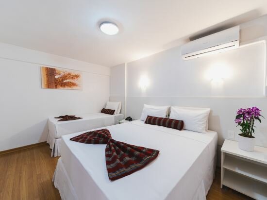 Фото Nacional Inn Curitiba Estação