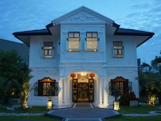 Hotel Sound Gallery House, Phuket, photo