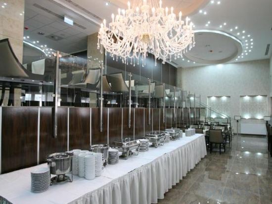 Фото Bástya Wellness Hotel Miskolctapolca