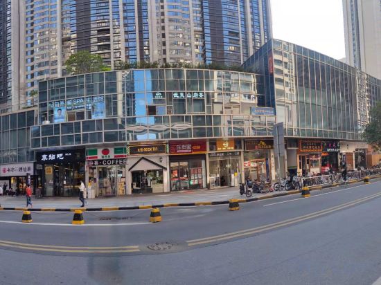 Фото Manhattan Langde Apartment