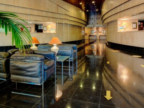 Фото VIP Executive Eden Aparthotel