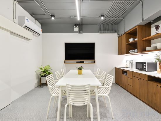 Фото Tiang Capsule