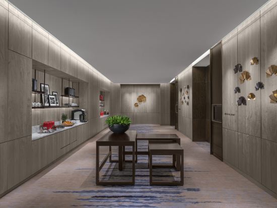 Фото New World Saigon Hotel