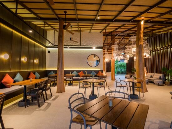 Фото The Flow Samui Beach Resort