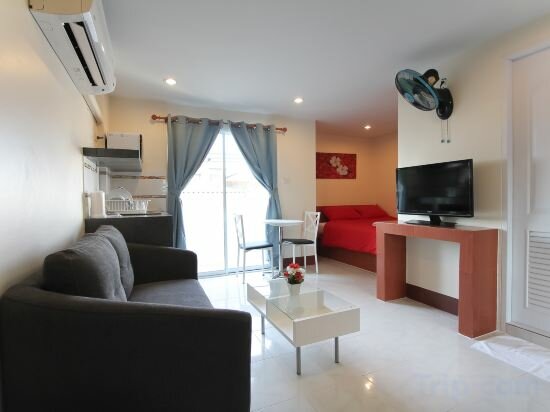 Фото Walking Street Guest House