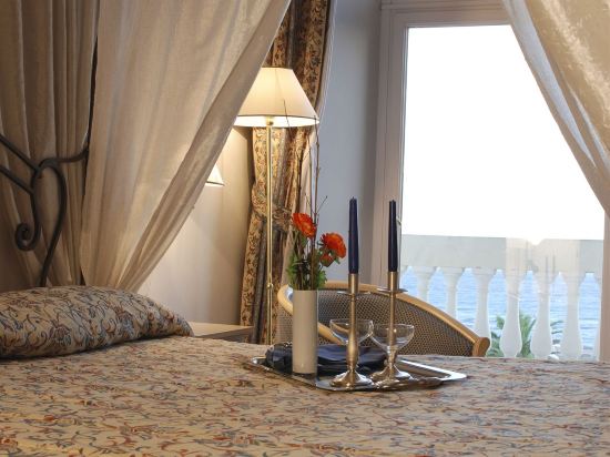 Фото Hotel de La Ville