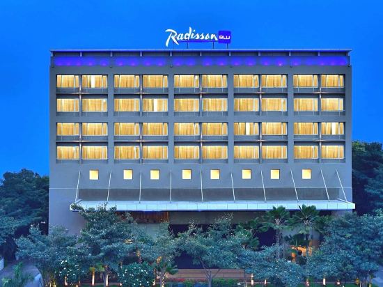 Фото Radisson Blu Bengaluru Outer Ring Road