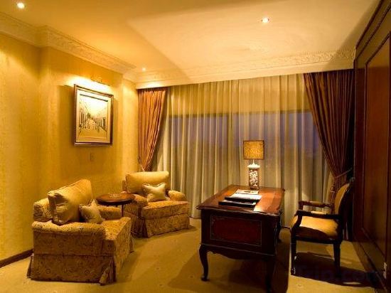 Фото Hotel Danau Toba International