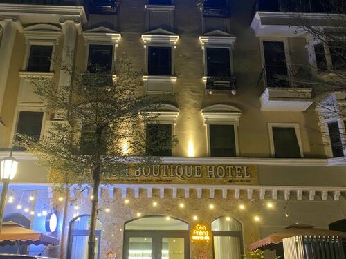 Гостиница Milash Boutique Hotel в Провинции Куангнинь