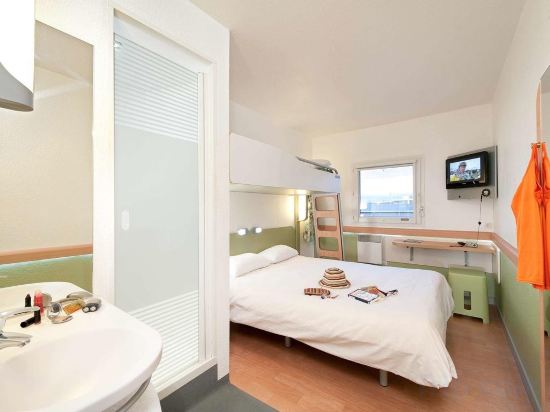 Фото Ibis Budget Orly Chevilly Tram 7