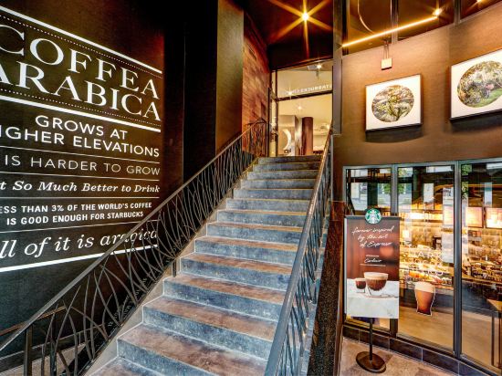 Фото Courtyard by Marriott Seattle Bellevue/Downtown