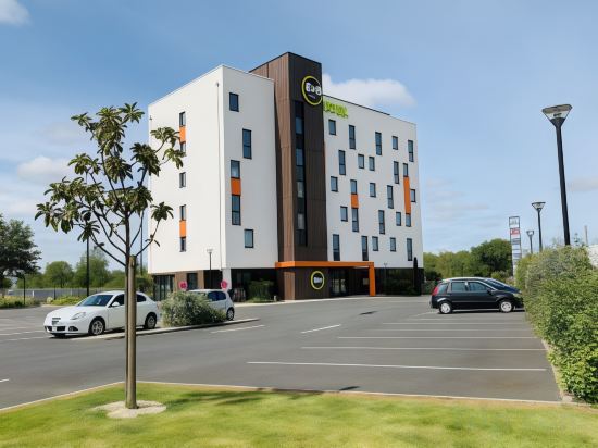 Фото B&B Hotel La Roche-sur-Yon