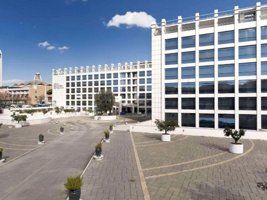 Фото Precise House Mantegna Roma