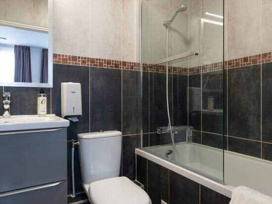 Фото The Originals City, Hotel Notre Dame, Rouen