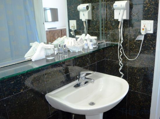 Фото The Congress Plaza Hotel & Convention Center