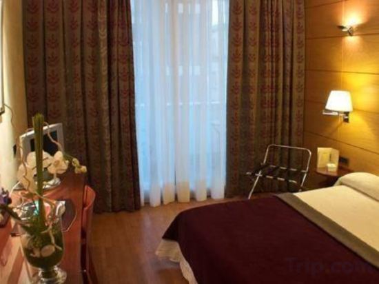 Фото Vilana Hotel