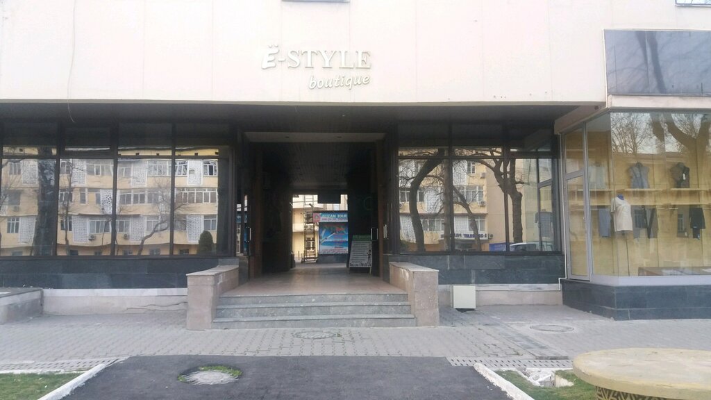 Clothing store E-style, Tashkent, photo