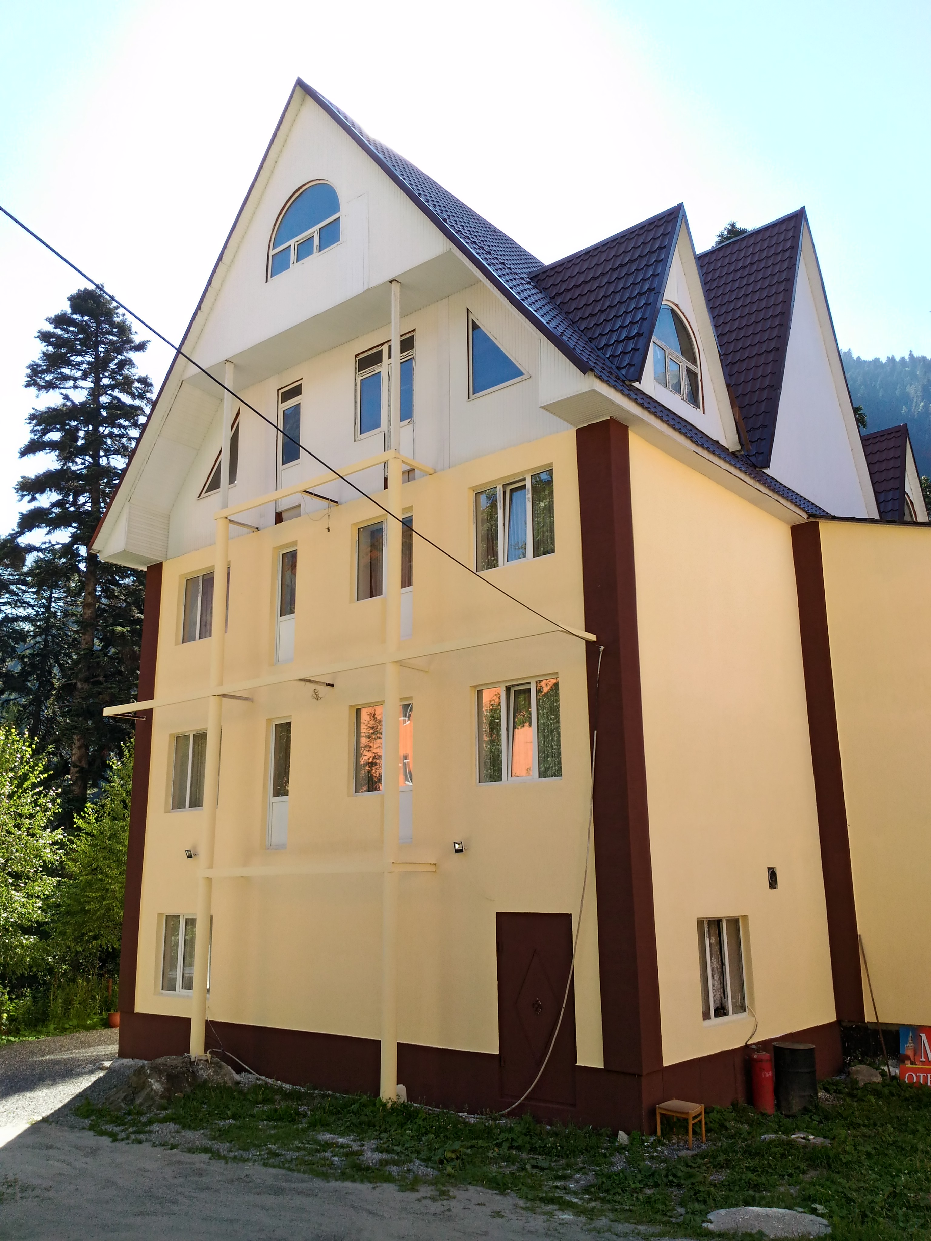 Фото отеля 3