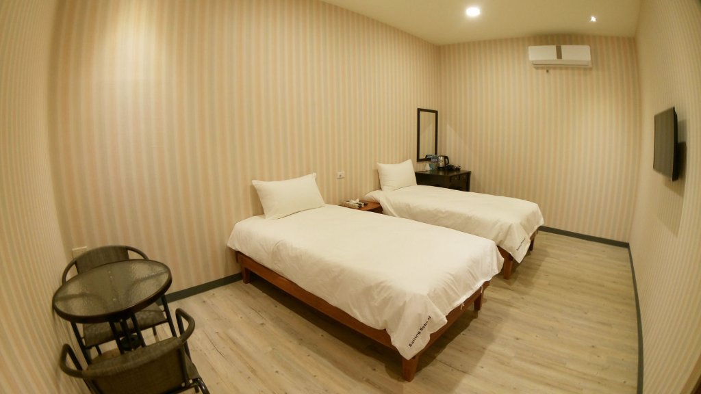 Фото Fun Wind Sailing School