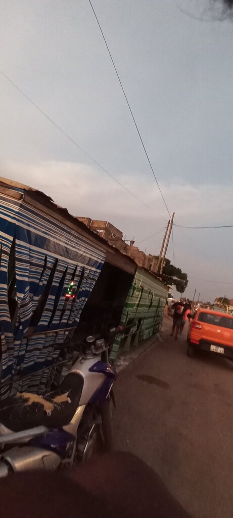 Second-hand shop Drinking Spot, Earth, photo