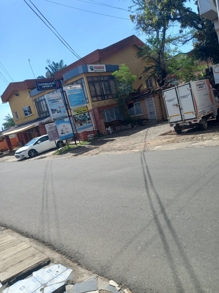 Dental clinic Manam Dental, Accra, photo