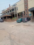 Treet Bar & Grill (Okaikoi North, Achimota Forest Road, A295), restaurant