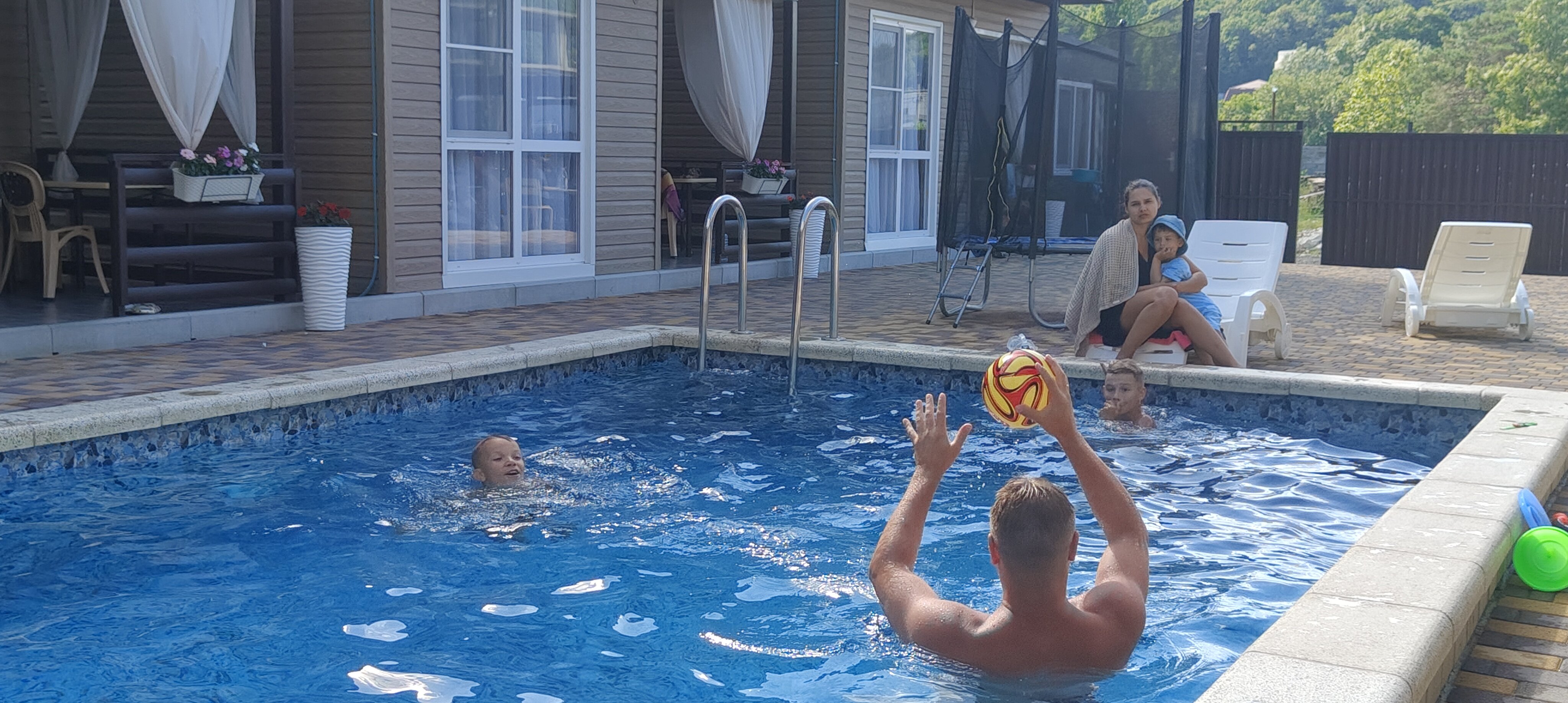 Фото Коттедж у Романа